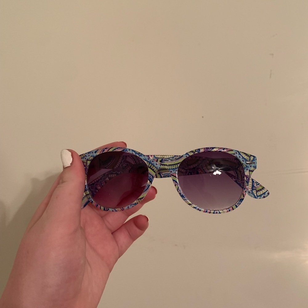 Sunglasses ✨